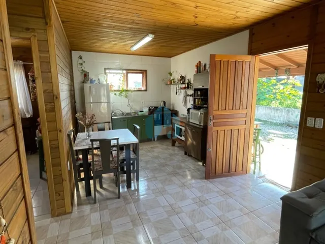 Imagem 3: Casa a Poucos Minutos do Centro da Cidade, Areias de Palhocinha