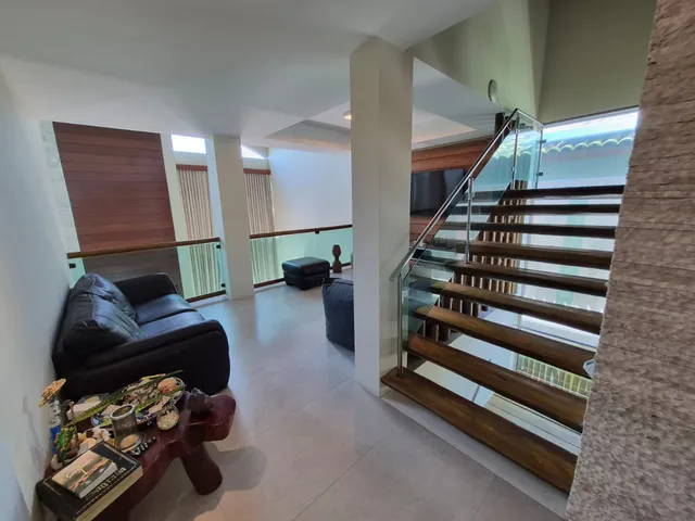 Imagem 3: Casa de Luxo à Venda na Praia do Flamengo em Salvador-BA: 4 Quartos, Energia Solar e
