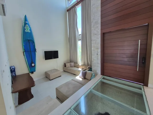 Imagem 15: Casa de Luxo à Venda na Praia do Flamengo em Salvador-BA: 4 Quartos, Energia Solar e