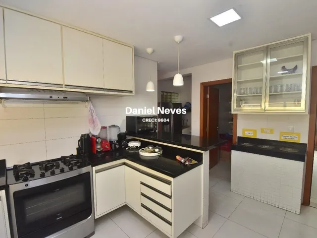 Imagem 5: Casa para Venda em Lauro de Freitas, Vilas do Atlântico, 7 Dormitórios, 7 Suítes, 8 Banheiros, 6 Vagas