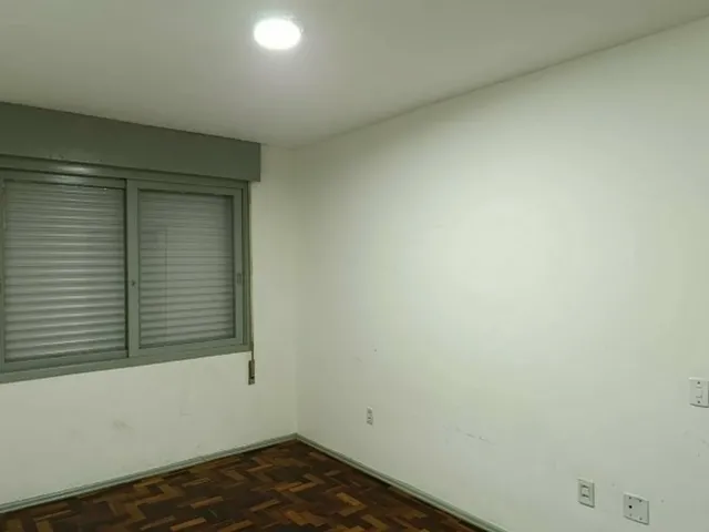 Imagem 2: APARTAMENTO - Porto Alegre