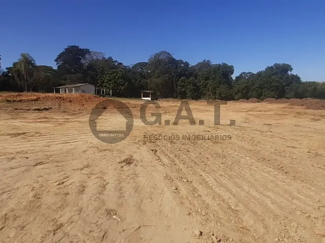 Imagem: Área Comercial de 98.000M² na Zona Industrial