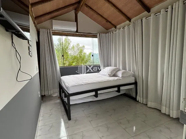 Imagem 13: Sítio com 48.400 m² à venda em Buenos Aires, Guarapari-ES, 5 suítes, piscina natural