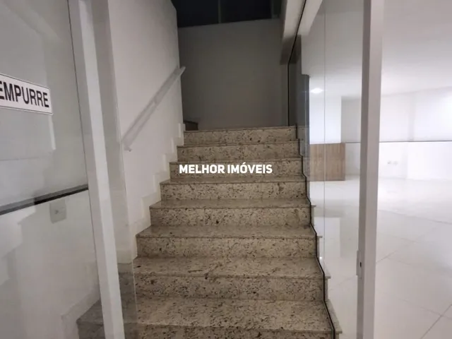Imagem 4: Sala Comercia térrea á venda em excelente localização no Centro de Balneário