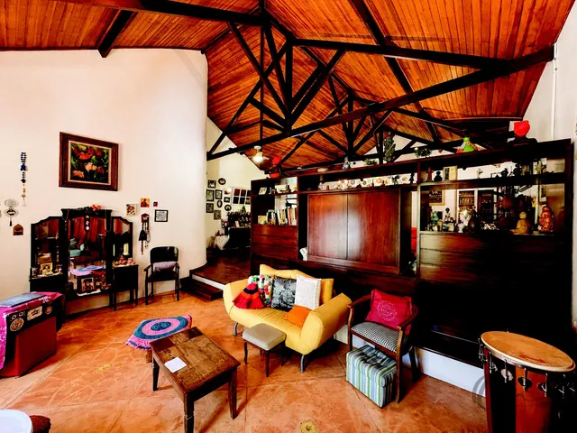 Imagem 15: Casa Térrea em Condomínio Estilo Campo com Jardim e Piscina em Jardim Colibri, Cotia, SP