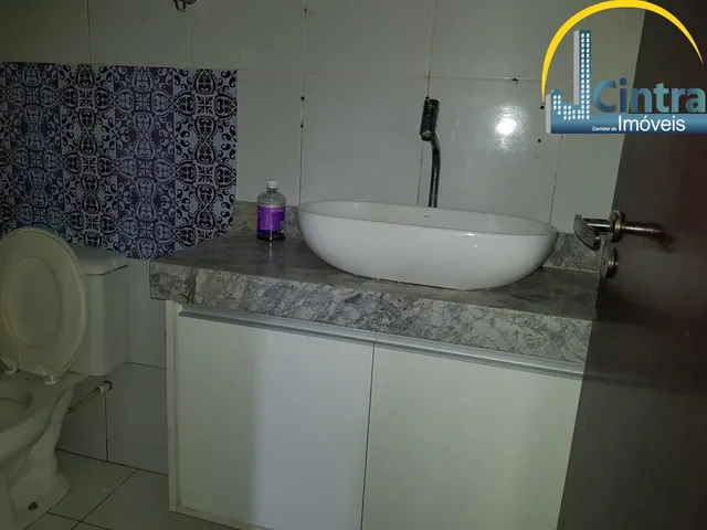 Imagem 15: Vendo excelente casa em Buraquinho, 3/4 sendo 1 suíte, 173m², R$ 730.000,00, aceita