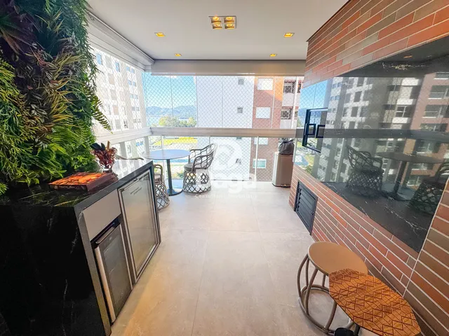 Imagem 16: Apartamento 2 dormitórios, sendo 2 suites - Beira Mar Norte - Florianópolis