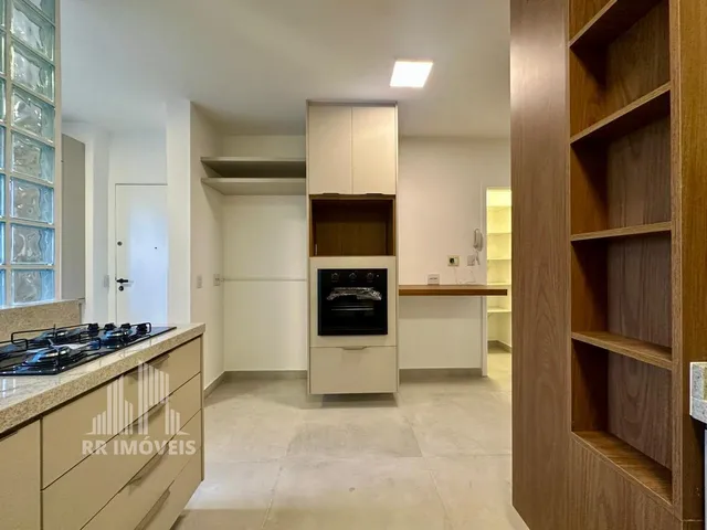 Imagem 3: RR10225 Apartamento 154m² CONDOMÍNIO ALPHA CLUB - OPORTUNIDADE - 4 Dorms 2 Vagas