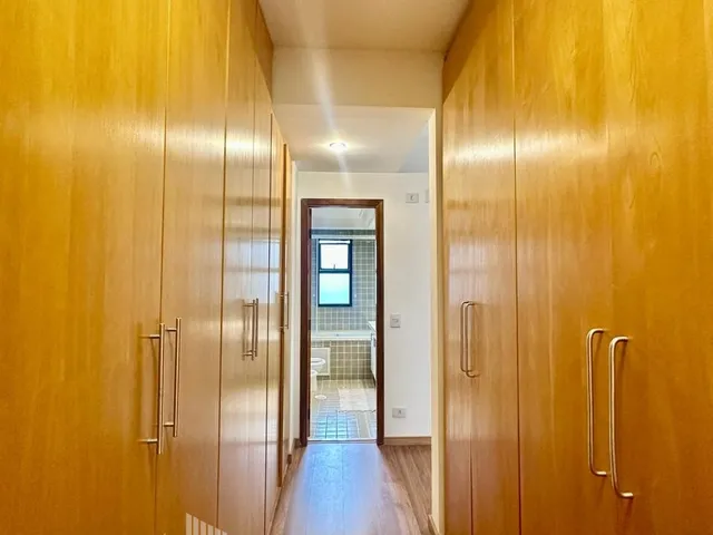 Imagem 9: RR10225 Apartamento 154m² CONDOMÍNIO ALPHA CLUB - OPORTUNIDADE - 4 Dorms 2 Vagas