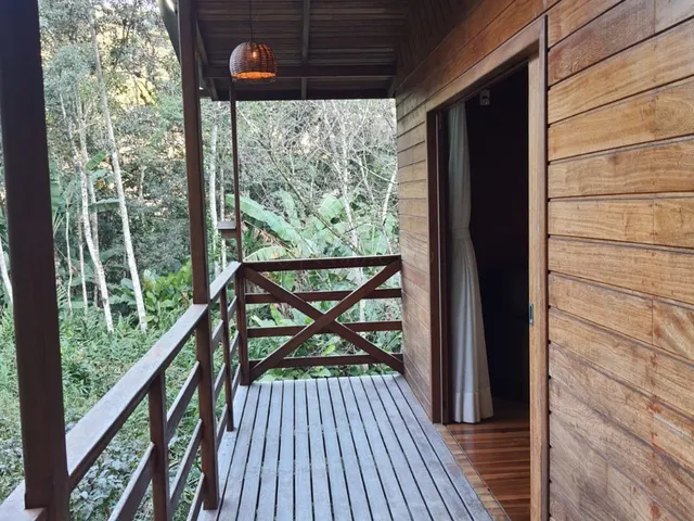 Imagem 3: Chácara à venda em Santo Amaro da Imperatriz-SC: Refúgio de Paz e Conforto no Bairro