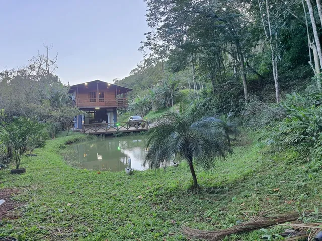 Imagem 13: Chácara à venda em Santo Amaro da Imperatriz-SC: Refúgio de Paz e Conforto no Bairro