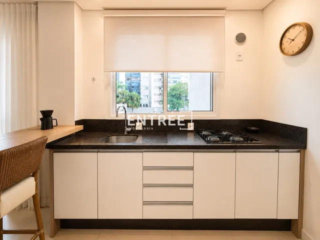 Imagem 2: Apartamento 2 Quartos (sendo 1 Suíte) e 2 Vagas livres - Centro