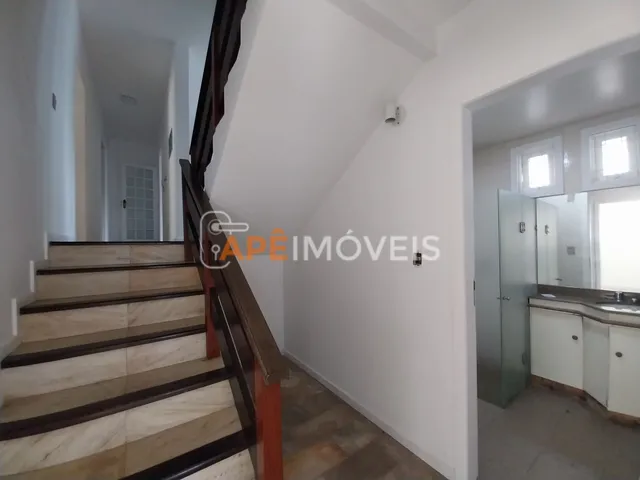 Imagem 7: Casa 04 dormitórios aluguel Michel Criciúma