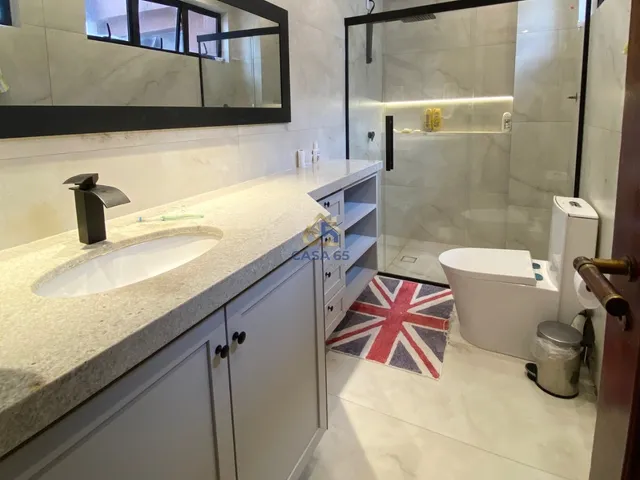 Imagem 8: Dúplex 330m² Reformado | 4 Suítes + 4 Vagas