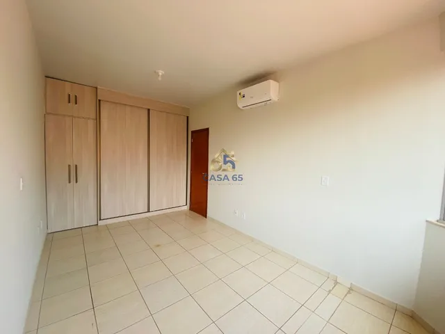 Imagem: Venda - Casa Tipo Sobrado - 3 quartos sendo