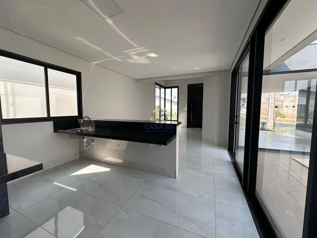 Imagem 14: CASA TÉRREA COM 3 SUÍTES NO PRIMOR DAS TORRES - VENDA