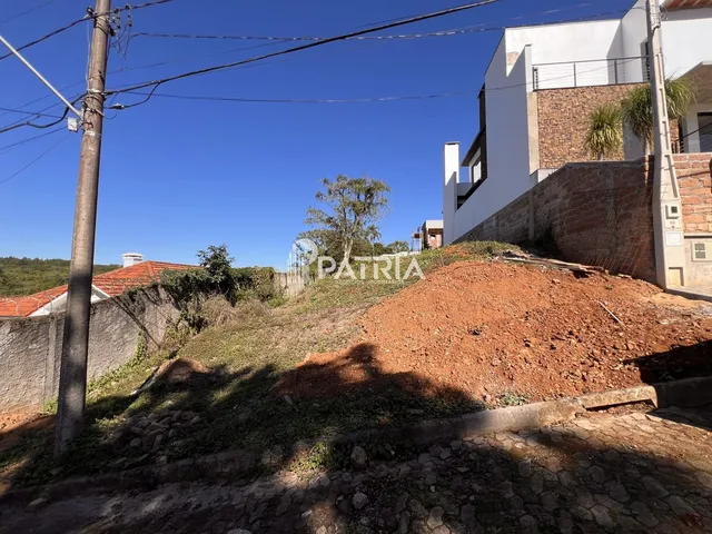 Imagem: TERRENO EM CONDOMÍNIO COM LINDA VISTA PANORÂMICA