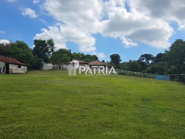 Imagem 10: Casa com amplo terreno e potencial comercial à venda, Linha Santa Cruz