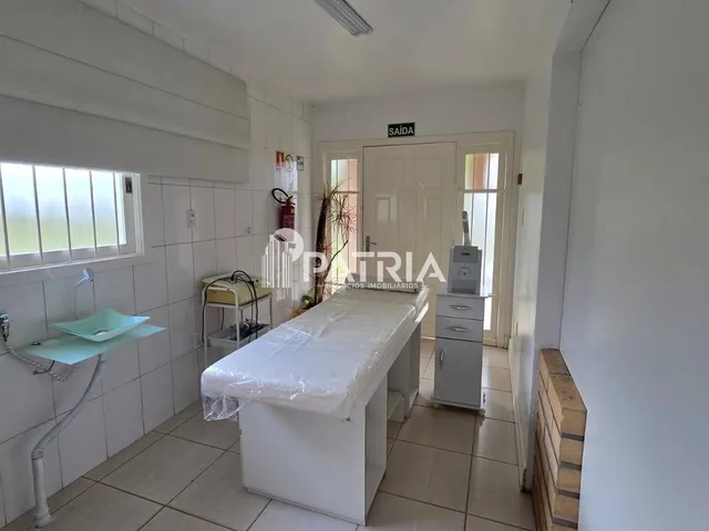 Imagem 9: Casa com amplo terreno e potencial comercial à venda, Linha Santa Cruz