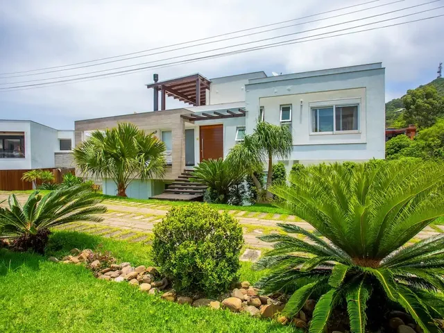 Imagem: A casa em condomínio possui 3 Dormitórios, 1 Suíte, 2