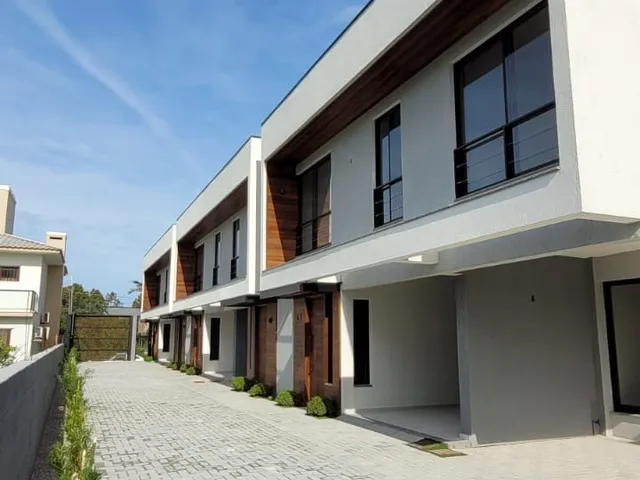 Imagem 2: SOBRADO RESIDENCIAL em GAROPABA - SC, Ambrósio