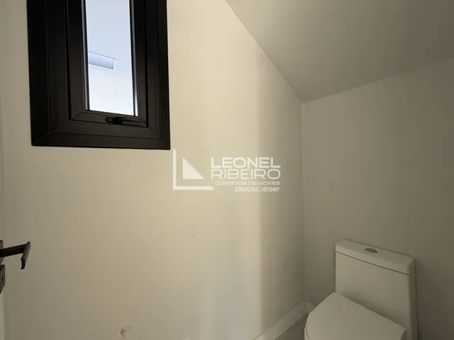 Imagem 14: Casa Sobrado com 3 dormitórios suítes à venda, 159,20 m² no bairro Padre Martinho