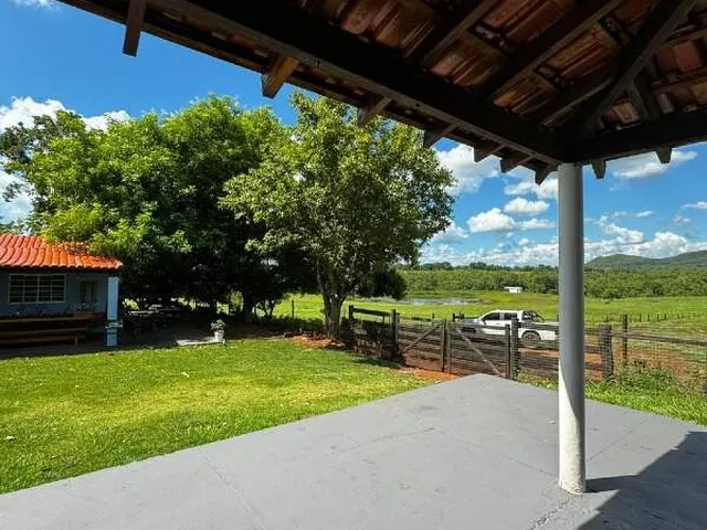 Imagem 7: CHÁCARA COMPLETA, COM 4 CASAS, RIACHO COM ÁGUA CORRENTE CRISTALINA E 4 TANQUES DE PEIXES