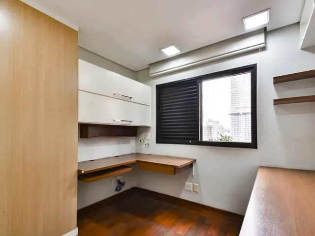 Imagem 2: Apartamento para Venda em Perdizes com 4 Quartos, Sendo 3 Suítes, 155M²