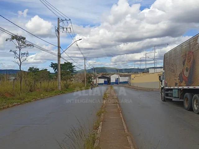 Imagem 3: AREA COMERCIAL em MONTES CLAROS - MG, VILA TELMA