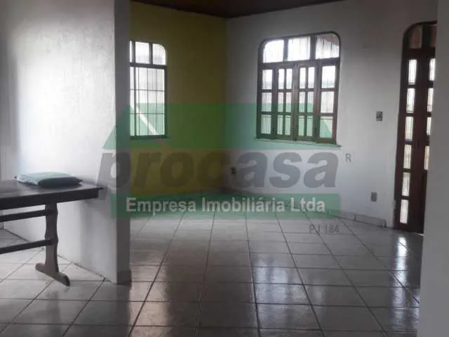 Imagem 4: CASA E KITNET Á VENDA NO BAIRRO DE FLORES EM MANAUS -AM
