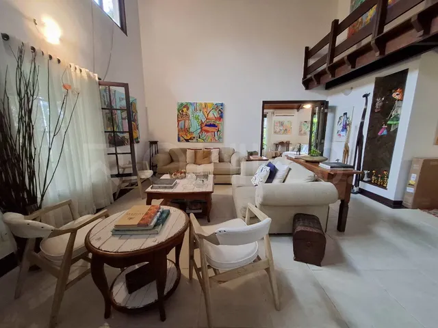 Imagem 6: Casa de 4 quartos à venda no Ubá 3, com 998m², em Itaipu, Niterói/RJ