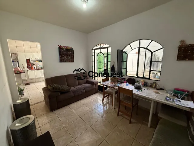 Imagem 4: Vendo Casa linear de 03 Quartos, Bairro Capelinha, Betim, na divisa com Contagem, muito