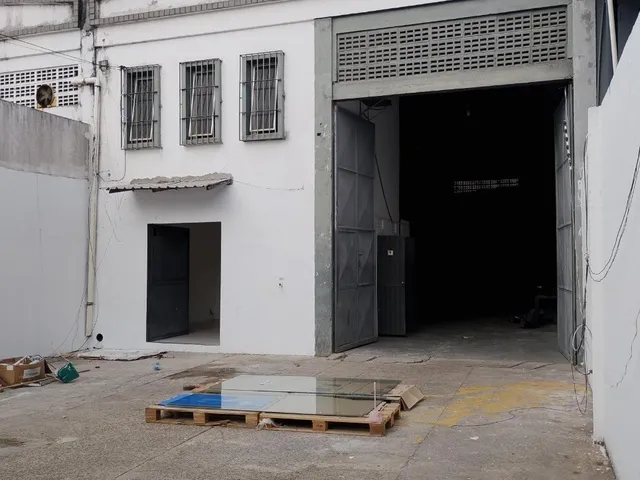 Imagem: GALPÃO COMERCIAL em LAURO DE FREITAS