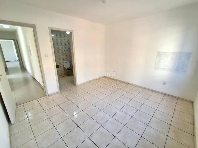 Imagem 15: Apartamento de 3 dormitórios com suíte central