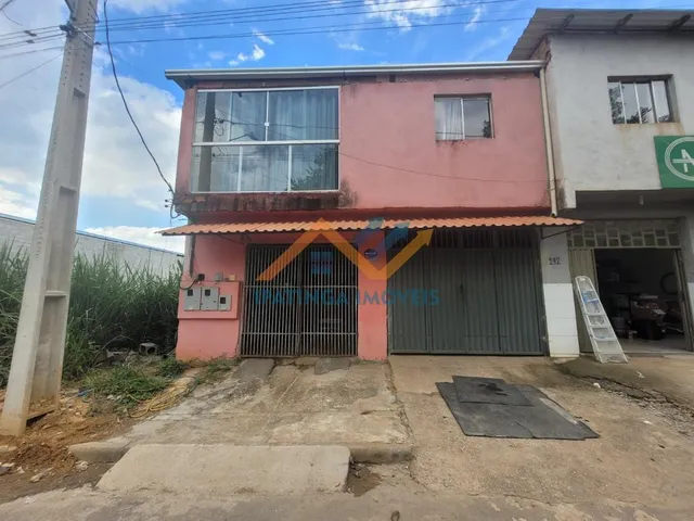Imagem: Casa no bairro Ilha do Rio Doce - Caratinga