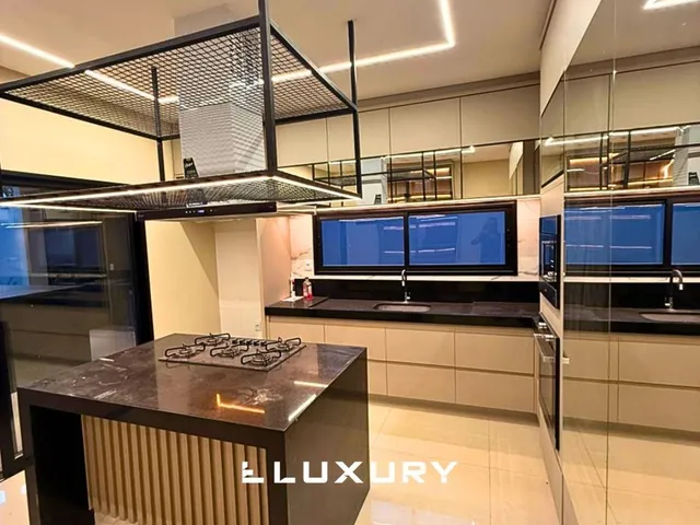 Imagem 9: Casa com suíte master e piscina no Jardim Veneza
