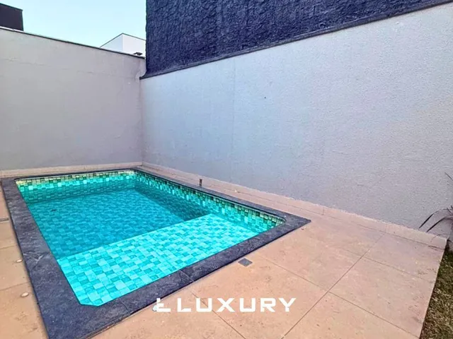 Imagem 12: Casa com suíte master e piscina no Jardim Veneza