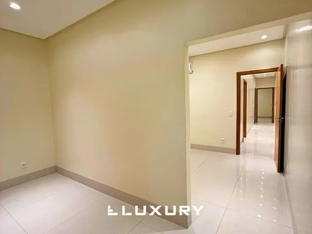 Imagem 11: Casa com suíte master e piscina no Jardim Veneza