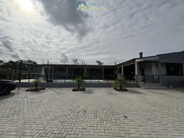 Imagem 15: Casa de campo Alto Padrão