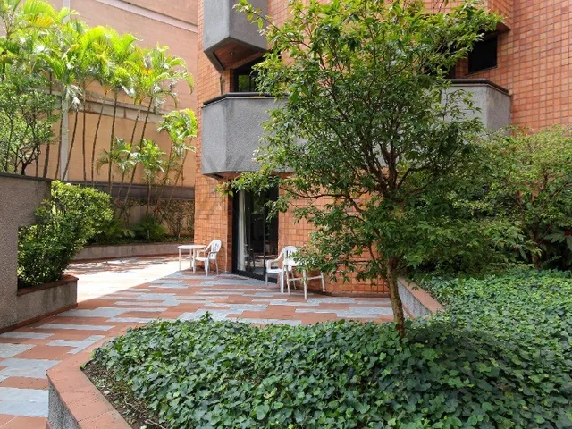 Imagem 11: Apartamento de Luxo à Venda ao lado do Fasano no Itaim Bibi - São Paulo-SP: Reformado