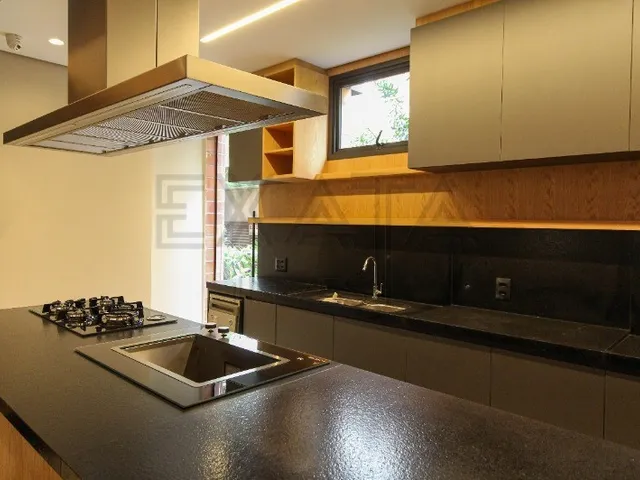 Imagem 6: Apartamento de Luxo à Venda ao lado do Fasano no Itaim Bibi - São Paulo-SP: Reformado