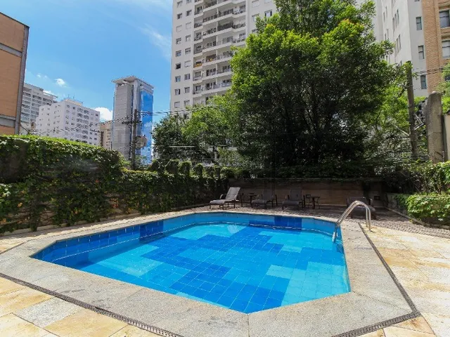 Imagem 2: Apartamento de Luxo à Venda ao lado do Fasano no Itaim Bibi - São Paulo-SP: Reformado