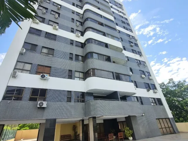 Imagem: O apartamento possui 5 Dormitórios, 2 Suítes, 3