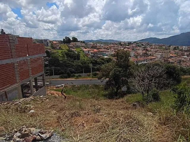 Imagem 2: Terreno à venda no bairro Jardim Bandeirantes - Poços de Caldas/MG