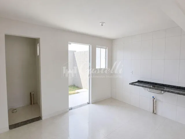 Imagem 2: Sobrado para locação, no Bairro Uvaranas, PONTA GROSSA - PR