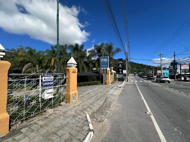 Imagem: Sala comercial em Rio Tavares, Florianópolis/SC
