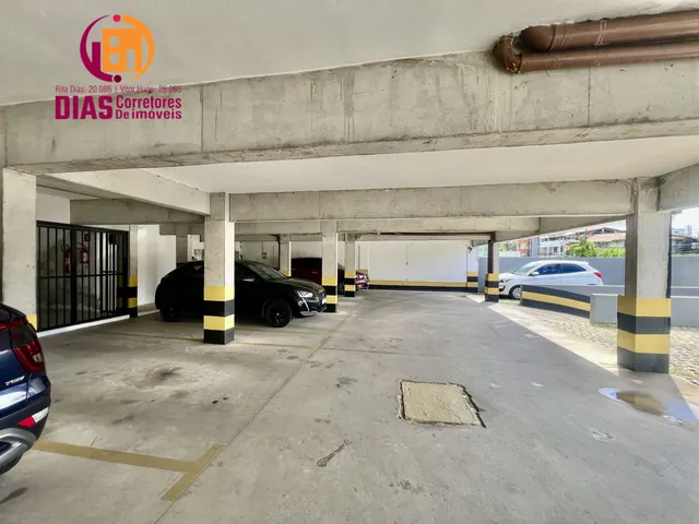 Imagem 2: Apartamento 2/4 sendo 1 suíte à venda em Piatã