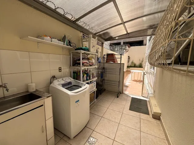 Imagem 5: Área Privativa 4 Quartos com Suíte, Closet e Hidromassagem – 2 Vagas – Bairro