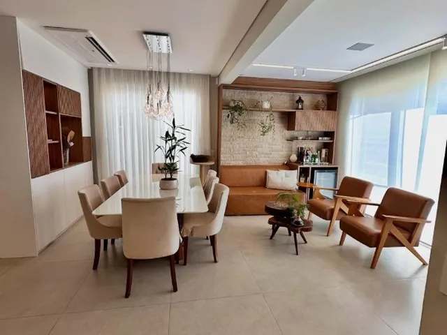 Imagem: A casa possui 3 Dormitórios, 3 Suítes, 4 Banheiros, 4