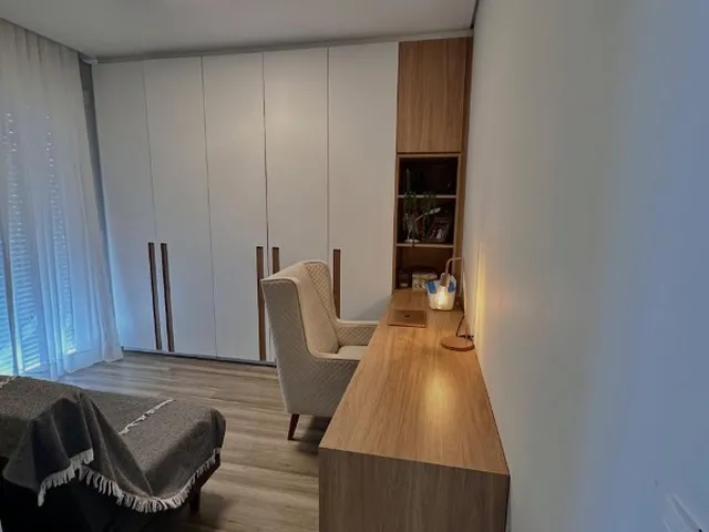 Imagem 11: Casa de Luxo com 3 Suítes e 4 Vagas na América, Joinville-SC: Oportunidade de